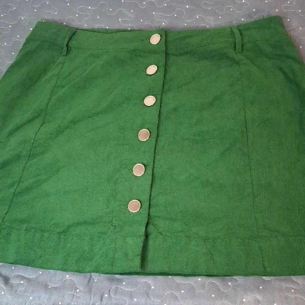 Copper Key Corduroy Green Button-Front Women's Skirt size large